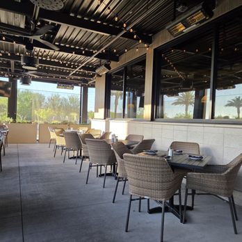 Cooper's Hawk Winery & Restaurant - Patio Seating - Wine Bars Near Me - Avondale, Arizona