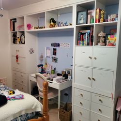 Hire My Husband - Built-in desk & shelves assembly & installation