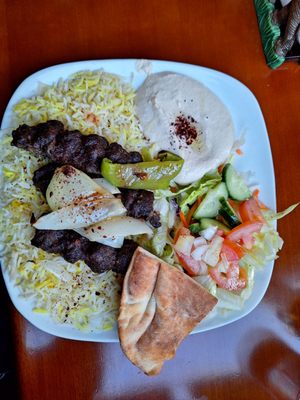 Z Zoul Cafe by null