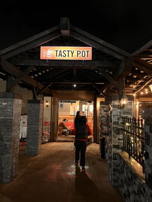 Tasty Pot by null