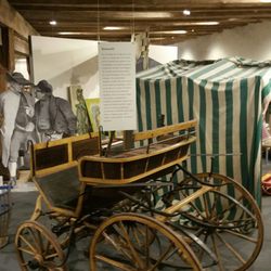 Museum Schloß Hellenstein - Historischer Wagen