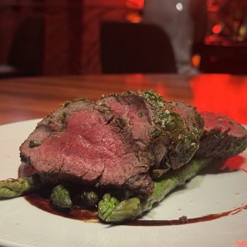 Gordon Ramsay Steak - 18oz. Chateaubriand - Steakhouses Near Me - Las Vegas, Nevada