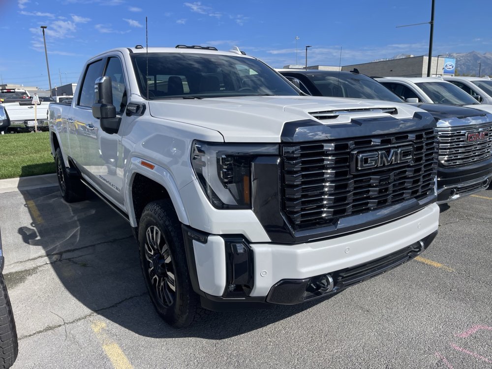 NATIONAL BUICK GMC Updated May 2024 30 Photos & 52 Reviews 629 E