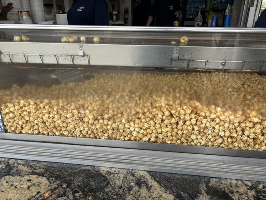 Fisher's Popcorn by null