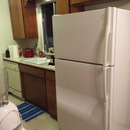 Maytag fridge, like new!!