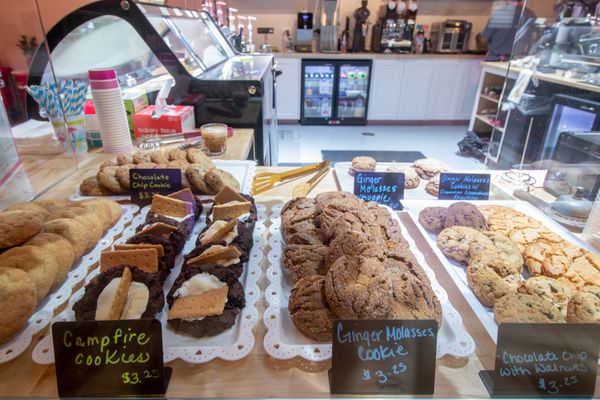 Neon Belly Coffee & Bakery by null