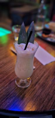 Tiki Tom's by null
