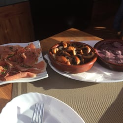 Smugglers Bar Bistro - Serrano Ham, Garlic Mushrooms, Christorra Sausage in Red Wine Sauce