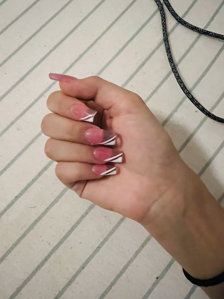 TIPPITOES Updated September 2024 77 Photos & 26 Reviews 5580 N Carolina 42 W, Garner