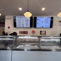 City Hall Creamery & Coffee