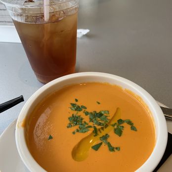 Nasher Sculpture Center - Nasher Sculpture Museum Cafe, tomato soup - Art Museums Near Me - Dallas, Texas Nasher Sculpture Center - Nasher Sculpture Museum Cafe, tomato soup - Art Museums Near Me - Dallas, Texas