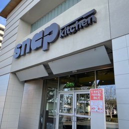 Exterior photo of Snap Kitchen - Kirby - Houston, Texas Exterior photo of Snap Kitchen - Kirby - Houston, Texas