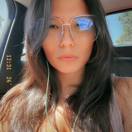 Like hello how the heck does that look like the photo I asked for as a hair cut. Like hello how the heck does that look like the photo I asked for as a hair cut.