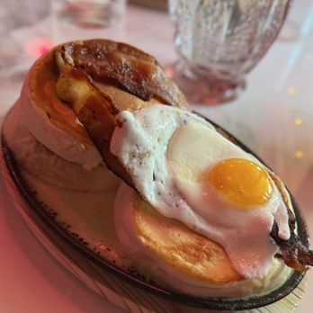 Champagne Poetry - Egg & Bacon Cheesy Soufflé - Champagne Bars Near Me - Portland, Oregon Champagne Poetry - Egg & Bacon Cheesy Soufflé - Champagne Bars Near Me - Portland, Oregon