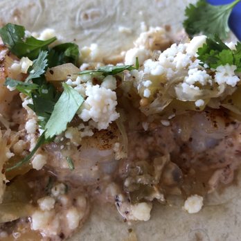 E & O Taco - Shrimp taco with green tomato slaw - Tacos Near Me - Edisto Island, South Carolina E & O Taco - Shrimp taco with green tomato slaw - Tacos Near Me - Edisto Island, South Carolina