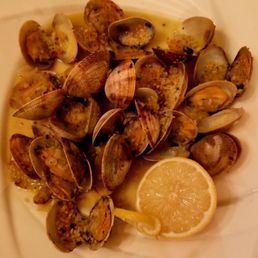 Vongole Gratinate (Manilla Clams)