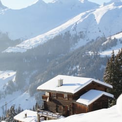 Berggasthaus Naturfreunde Davos - Unsere Aussicht mit malerischen Lichtverhältnissen