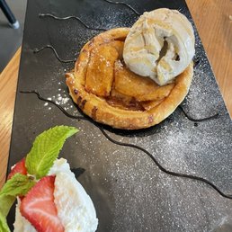 Apple Crostata
