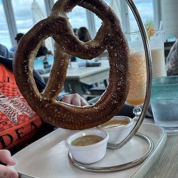 24 Coastal Grill - Giant pretzel - Bars Near Me - Jekyll Island, Georgia