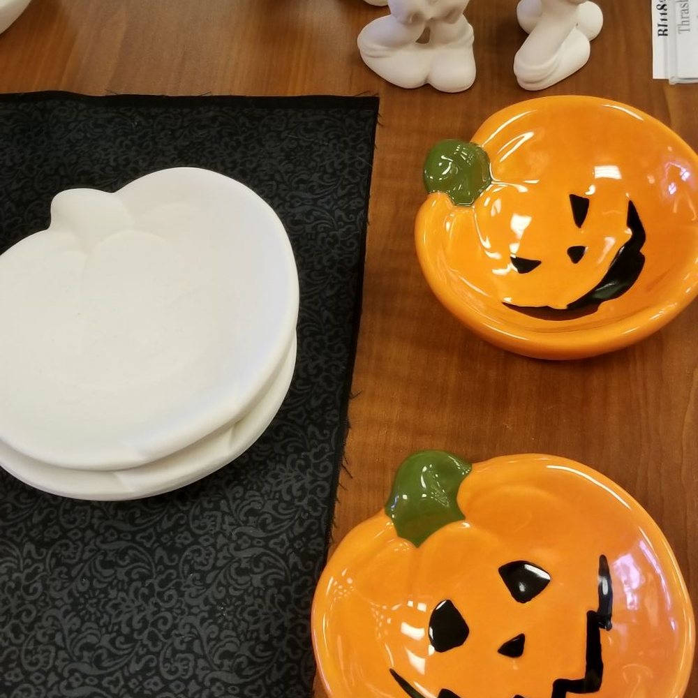 Halloween stuff you can paint for firing Halloween stuff you can paint for firing