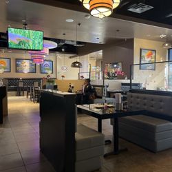 Real Thai & Sushi