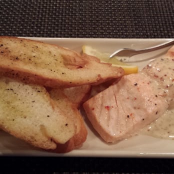 Pappadeaux Seafood Kitchen - Salmon and toast points - Cajun/Creole Near Me - Norcross, Georgia