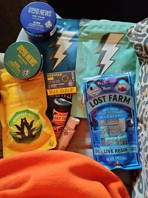 The Artist Tree Dispensary Fresno by null