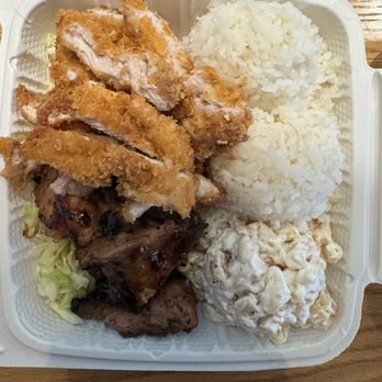 Mo' Bettahs Hawaiian Style Food - Regular - 2 Choice (Katsu: top, teriyaki: bottom) - Hawaiian Near Me - Mansfield, Texas