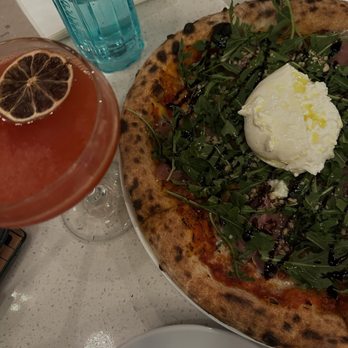 Fredo’s - Margherita Pizza - Pizza Near Me - Bakersfield, California Fredo’s - Margherita Pizza - Pizza Near Me - Bakersfield, California