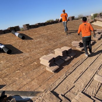 Leal Roofing - Leal roofers hard at work - Roofing Near Me