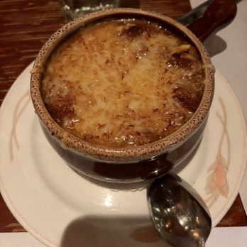 La Bûche - French onion soup - Canadian (New) Near Me - Quebec City, Quebec