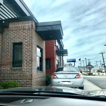 Wendy's - Drive thru - Burgers Near Me - North Bergen, New Jersey