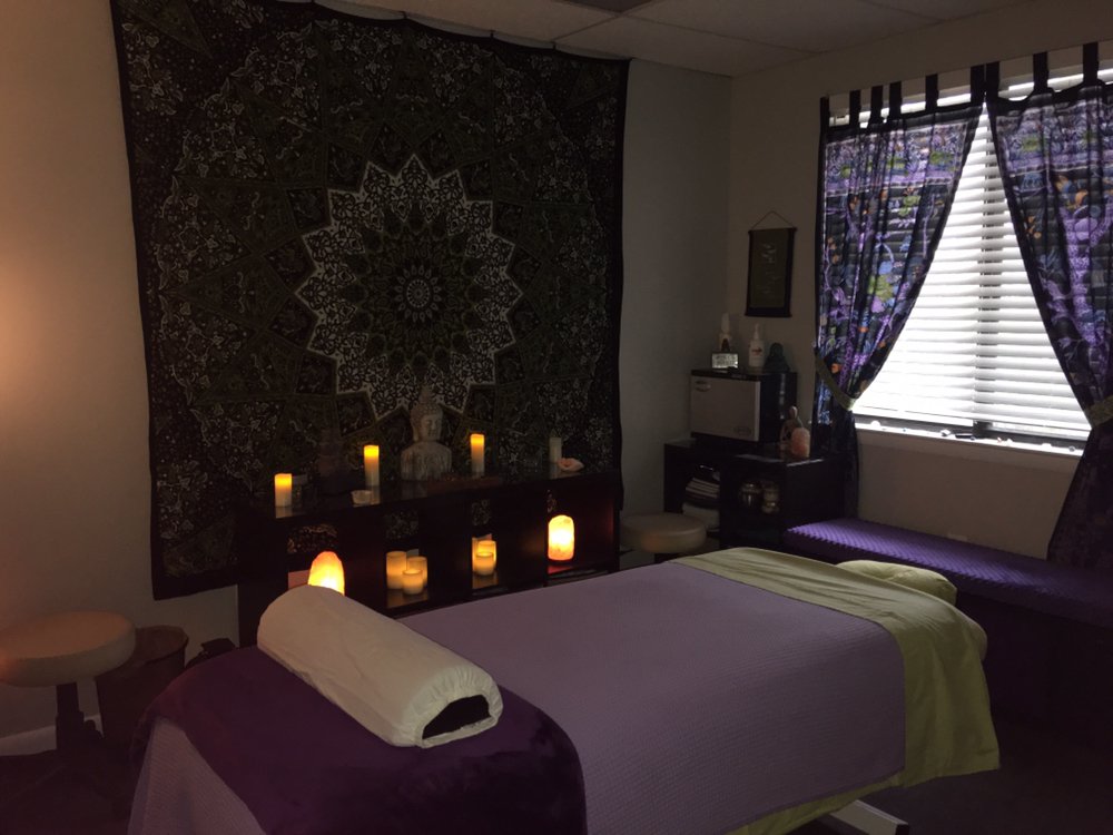 Healing Thyme Therapeutic Massage Logo