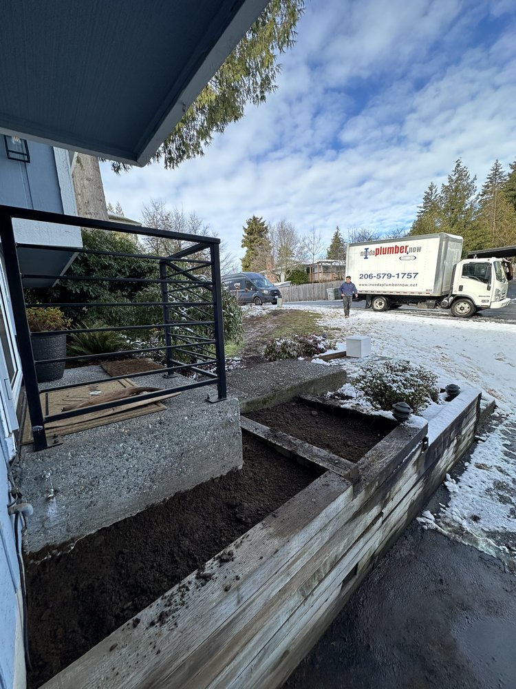 Slide of I Need a Plumber Now and Sewer Services