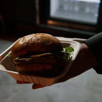 Bacon Bacon - Pork Belly Sandwich- grab extra napkins - Food Trucks Near Me Bacon Bacon - Pork Belly Sandwich- grab extra napkins - Food Trucks Near Me