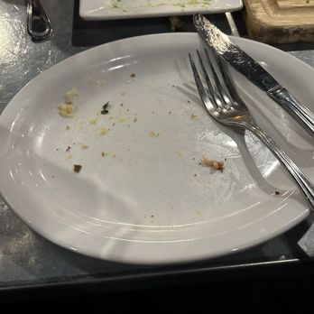Bootleggers Modern American Smokehouse - Empty plate - Smokehouse Near Me - Phoenix, Arizona