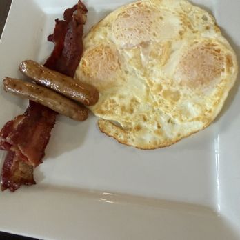 & Waffles - Eggs and proteins - Breakfast & Brunch Near Me - Long Beach, California & Waffles - Eggs and proteins - Breakfast & Brunch Near Me - Long Beach, California