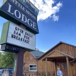 Little Moose Lodge - Love the sign!