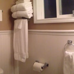 Manistee Crossing Family Resort - Vintage 40's bathroom with pedestal sink