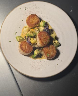 Marigold by Jean-Georges by null