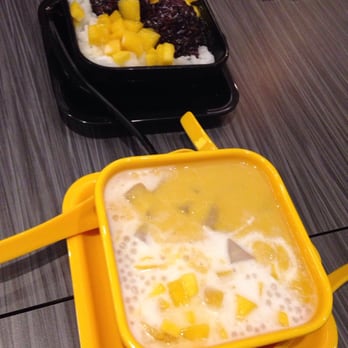 Sweet Kingdom - Mango with sweet glutinous rice and mango with coconut jelly - Desserts Near Me - Allston, Massachusetts