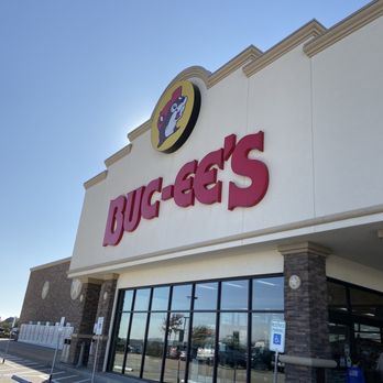 Buc-ee's - Gas Stations Near Me - Madisonville, Texas Buc-ee's - Gas Stations Near Me - Madisonville, Texas