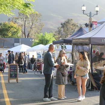 Temecula Sunset Market - Flea Markets Near Me - Temecula, California