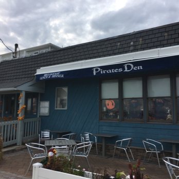 Pirates Den Restaurant - Outside - Seafood Near Me - Brigantine, New Jersey