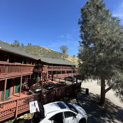 Corral Creek Lodge - Outside