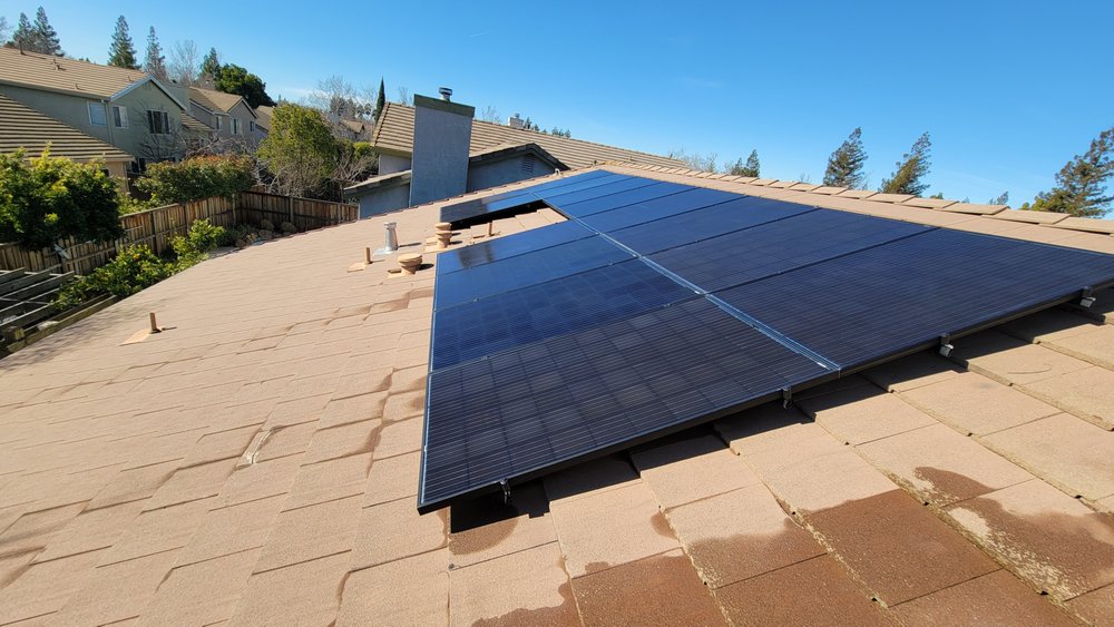 Slide of Sparky Electric & Solar
