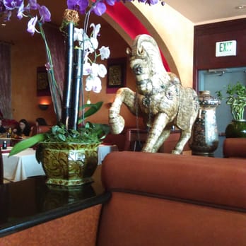 Panda Inn - Nice place - Chinese Near Me - Pasadena, California