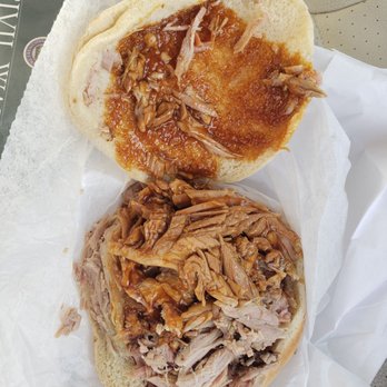 BBQ Country - Bbq pork sandwich - Barbeque Near Me - Warrenton, Virginia BBQ Country - Bbq pork sandwich - Barbeque Near Me - Warrenton, Virginia