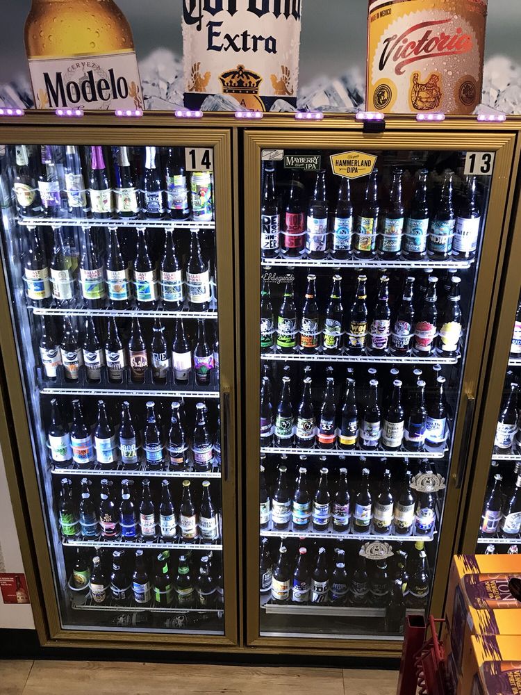 LA CASA LIQUOR Updated September 2024 27 Photos 228 Highland Ave