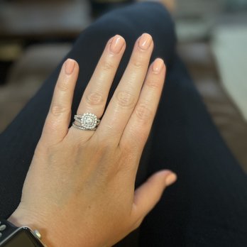 Kim's Nails - Nail Salons Near Me - Flowood, Mississippi